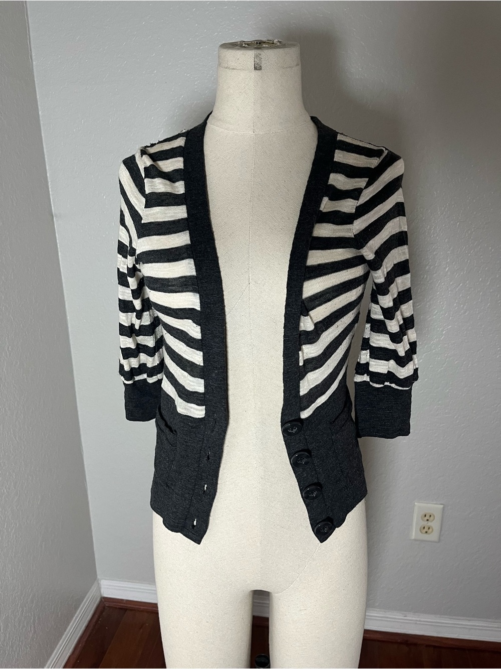 Women's Black and White Striped Open Cardigan Sweater